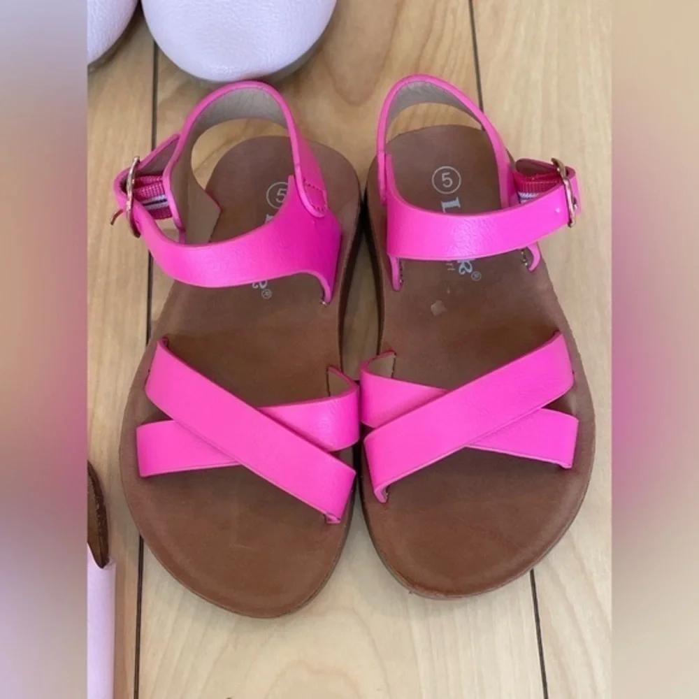 Sandals/Shoes -Lot of 5- Sizes 4,‎ 5, & 6